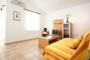 Apartment A-10319-b - Apartments Žaborić (Šibenik) - 10319