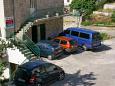 Parking lot - Apartments 1067 Parking lot Pisak (Omiš) - Accommodation 1067 - Apartments near sea with pebble beach.