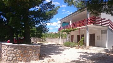 Property - Apartments 11197 Property Seline (Paklenica) - Accommodation 11197 - Apartments near sea with pebble beach.