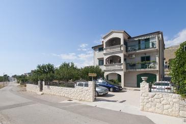 Property - Apartments 11572 Property Grebaštica (Šibenik) - Accommodation 11572 - Apartments with pebble beach.