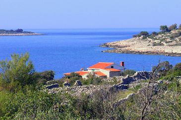 Property - Vacation Rentals 11590 Property Uvala Pernatice (Drvenik) - Accommodation 11590 - Vacation Rentals near sea with pebble beach.