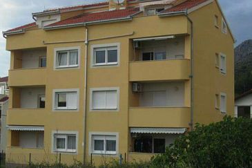 Property - Apartments 11610 Property Podstrana (Split) - Accommodation 11610 - Apartments with pebble beach.