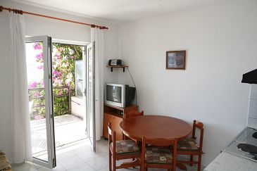 Dining room Rastići, Dining room u smještaju tipa apartment, dostupna klima i WIFI.