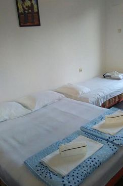 Bedroom Podaca, Bedroom u smještaju tipa studio-apartment, dostupna klima, dopusteni kucni ljubimci i WIFI.