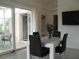 Dining room Sreser, Dining room u smještaju tipa apartment, dostupna klima, dopusteni kucni ljubimci i WIFI.