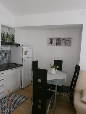 Столовая Samobor, Столовая u smještaju tipa studio-apartment, dopusteni kucni ljubimci i WIFI.