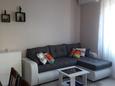 Obývací pokoj Novigrad, Obývací pokoj u smještaju tipa apartment, dostupna klima i WIFI.