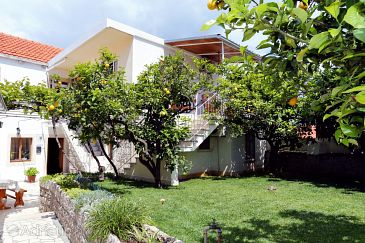 Property - Apartments 156 Property Lumbarda (Korčula) - Accommodation 156 - Apartments with sandy beach.
