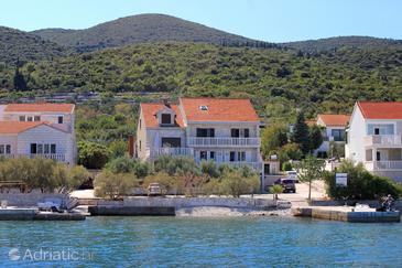 Property - Apartments 166 Property Kneža (Korčula) - Accommodation 166 - Apartments near sea with pebble beach.