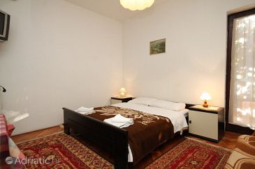 Bedroom Medulin, Bedroom u smještaju tipa room, dopusteni kucni ljubimci i WIFI.