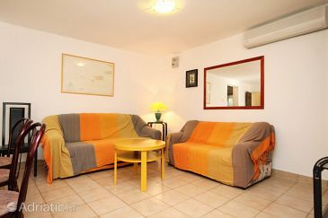 Apartment A-2407-a - Apartments Rukavac (Vis) - 2407