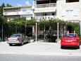 Parking lot - Apartments 2819 Parking lot Stanići (Omiš) - Accommodation 2819 - Apartments with pebble beach.