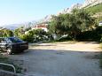Parking lot - Apartments 2828 Parking lot Nemira (Omiš) - Accommodation 2828 - Apartments near sea with pebble beach.