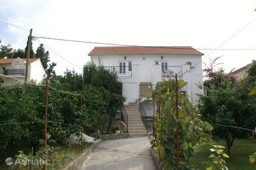 Property - Apartments 2856 Property Supetar (Brač) - Accommodation 2856 - Apartments with pebble beach.
