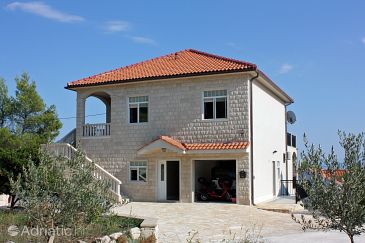 Property - Apartments 2871 Property Sumartin (Brač) - Accommodation 2871 - Apartments near sea.