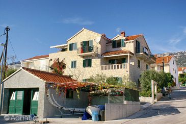 Property - Apartments and Rooms 2926 Property Bol (Brač) - Accommodation 2926 - Apartments and Rooms with pebble beach.