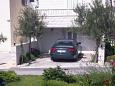 Parking lot - Apartments 2928 Parking lot Postira (Brač) - Accommodation 2928 - Apartments near sea.