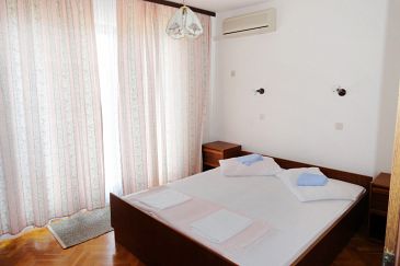 Cameră S-2973-a - Apartamente și camere Lokva Rogoznica (Omiš) - 2973