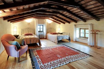 Bedroom Bale, Bedroom u smještaju tipa room, dostupna klima i WIFI.
