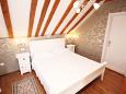 Bedroom Bedroom - Room S-3227-g - Rooms Trogir (Trogir) - 3227
