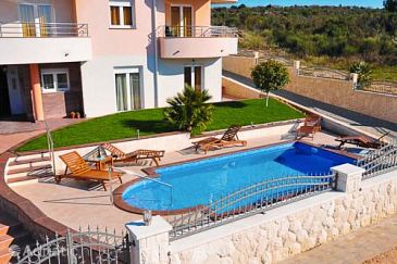 Property - Apartments 3258 Property Zadar - Diklo (Zadar) - Accommodation 3258 - Apartments with pebble beach.