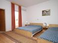 Bedroom Bedroom - Room S-3298-g - Rooms Pag (Pag) - 3298