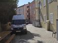 Parking lot - Apartments 3316 Parking lot Povljana (Pag) - Accommodation 3316 - Apartments near sea with pebble beach.