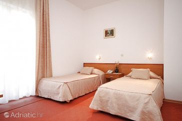 Room S-3333-c - Rooms Starigrad (Paklenica) - 3333