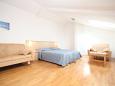 Bedroom 2 Bedroom 2 - Apartment A-3367-d - Apartments Umag (Umag) - 3367