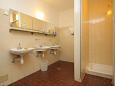 Shared bathroom Ubli, Shared bathroom u smještaju tipa room, dopusteni kucni ljubimci.