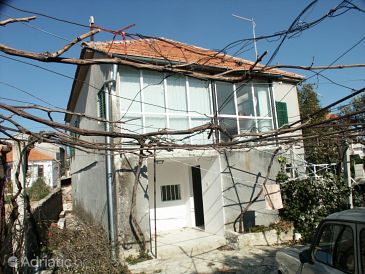 Property - Vacation Rentals 357 Property Sveti Filip i Jakov (Biograd) - Accommodation 357 - Vacation Rentals with pebble beach.
