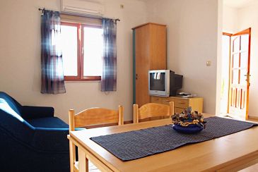 Living room Jelsa, Living room u smještaju tipa studio-apartment.