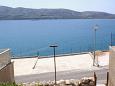 Parking lot Zubovići, Pag, Parking lot 4069 - Apartments blizu mora with pebble beach.