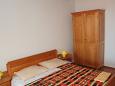Bedroom Bedroom - Room S-4076-f - Rooms Jakišnica (Pag) - 4076