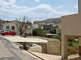 Parking lot - Apartments 4116 Parking lot Metajna (Pag) - Accommodation 4116 - Apartments with sandy beach.
