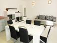 Dining room Vodice, Dining room u smještaju tipa apartment, dostupna klima i WIFI.