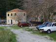 Parking lot - Apartments 4327 Parking lot Omiš (Omiš) - Accommodation 4327 - Apartments with sandy beach.