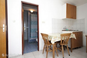 Dining room Sali, Dining room u smještaju tipa studio-apartment, WIFI.
