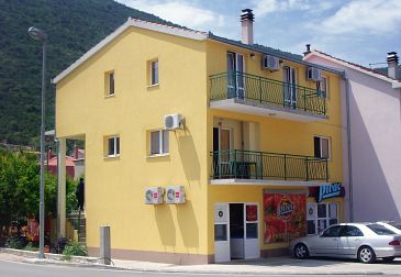 Property - Apartments 4510 Property Trpanj (Pelješac) - Accommodation 4510 - Apartments near sea with pebble beach.