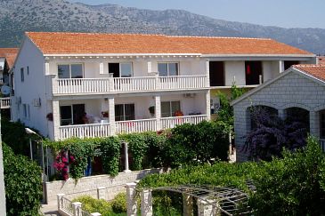 Property - Apartments and Rooms 4553 Property Orebić (Pelješac) - Accommodation 4553 - Apartments and Rooms near sea with pebble beach.