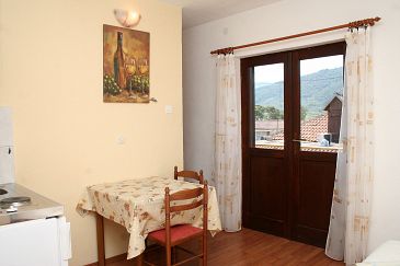 Dining room Stari Grad, Dining room u smještaju tipa studio-apartment, WIFI.