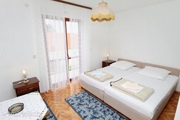 Bedroom Splitska, Bedroom u smještaju tipa room, dopusteni kucni ljubimci.