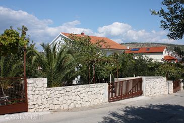 Property - Apartments 4667 Property Bušinci (Čiovo) - Accommodation 4667 - Apartments in Croatia.