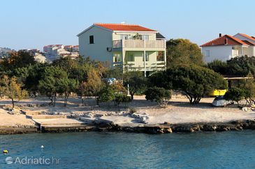 Property - Apartments 4805 Property Rogoznica (Rogoznica) - Accommodation 4805 - Apartments near sea with pebble beach.