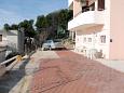 Parking lot - Apartments 4806 Parking lot Bilo (Primošten) - Accommodation 4806 - Apartments near sea.