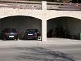 Parking lot - Apartments 4853 Parking lot Duće (Omiš) - Accommodation 4853 - Apartments near sea with sandy beach.