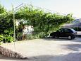 Parking lot - Apartments 4961 Parking lot Lopar (Rab) - Accommodation 4961 - Apartments with sandy beach.