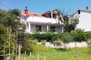 Property - Apartments 4985 Property Kampor (Rab) - Accommodation 4985 - Apartments with sandy beach.
