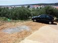 Parking lot - Apartments 4988 Parking lot Barbat (Rab) - Accommodation 4988 - Apartments with pebble beach.