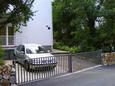 Parking lot - Apartments 5309 Parking lot Njivice (Krk) - Accommodation 5309 - Apartments with pebble beach.